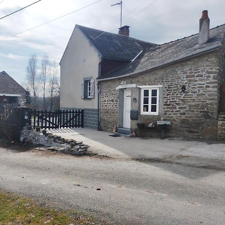 Chambre D'Hotes Se Sentir Libre Noisette Crozant Dış mekan fotoğraf